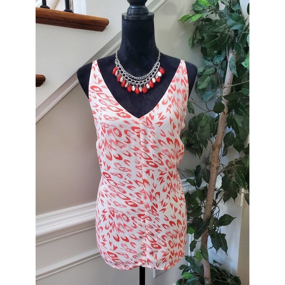 Cabi Women's White & Red 100% Polyester V-Neck Sleeveless Top Blouse Size Small - Picture 10 of 10